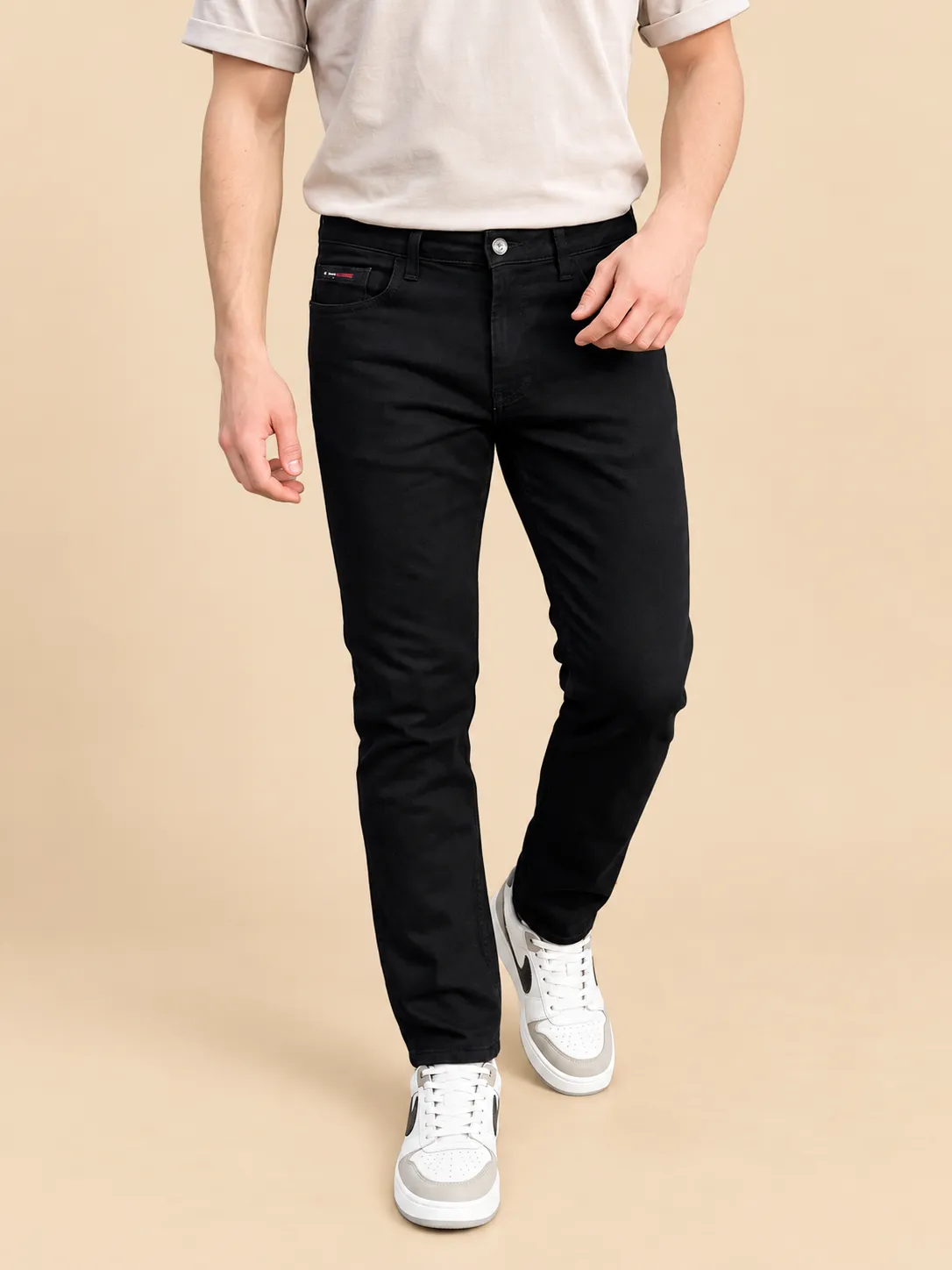 Men's black casual jeans